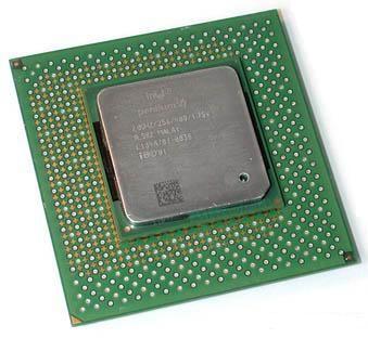 Processeur Intel Pentium IV 1,7 Ghz socket 423